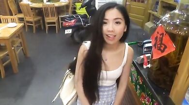 《百度云泄密》多位反差母狗被曝光 (11)